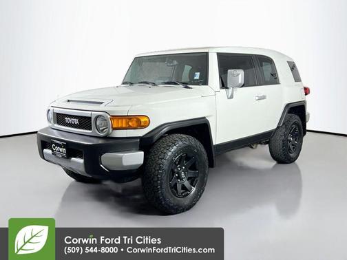 2014 Toyota FJ Cruiser Base
