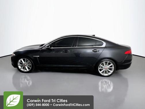 2015 Jaguar XF 3.0 Sport