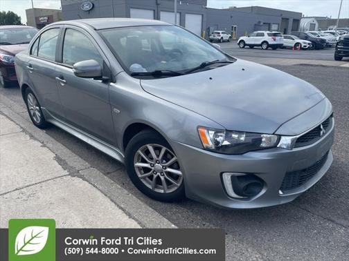 2016 Mitsubishi Lancer ES