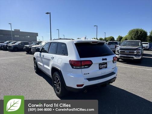 2020 Jeep Grand Cherokee Trailhawk