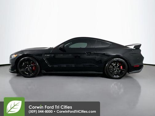 2018 Ford Shelby GT350 Base