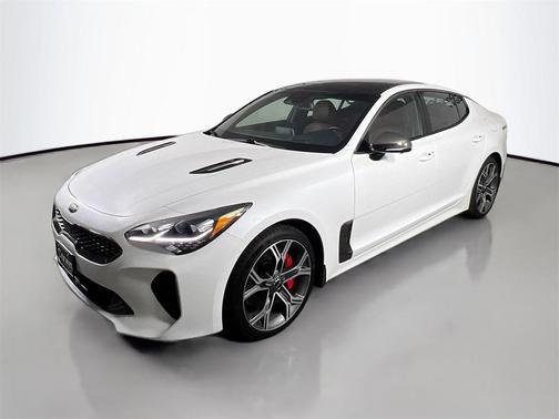 2021 Kia Stinger GT2