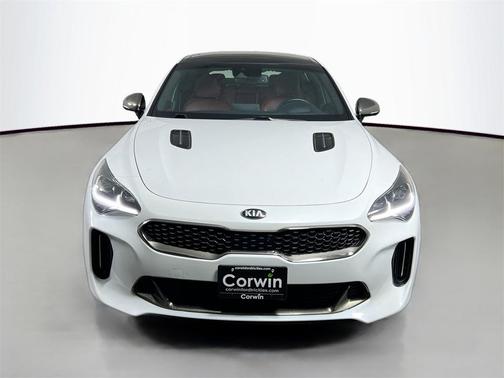 2021 Kia Stinger GT2