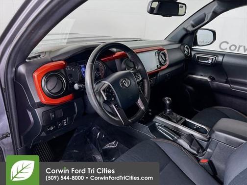 2020 Toyota Tacoma TRD Sport
