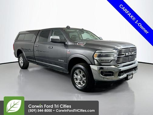 2019 RAM 3500 Laramie Crew Cab 4x4 8' Box