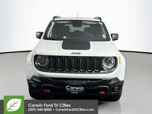 Alpine White 2018 Jeep Renegade Trailhawk
