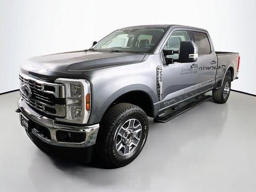 2025 Ford F-350 XLT