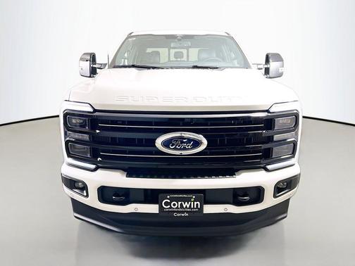 2026 Ford F-350 Platinum