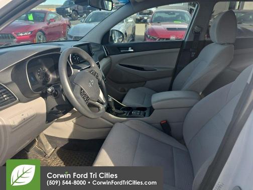 2019 Hyundai TUCSON SE