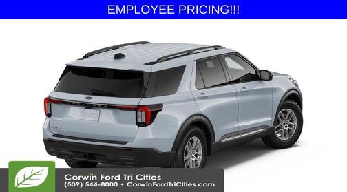 Space White Metallic 2026 Ford Explorer Active