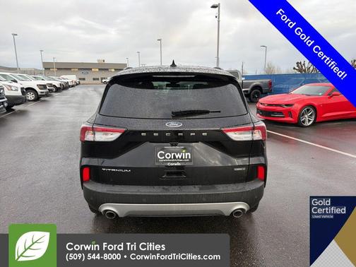 2020 Ford Escape Titanium