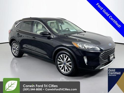 2020 Ford Escape Titanium