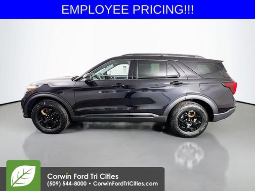 Agate Black Metallic 2026 Ford Explorer Tremor