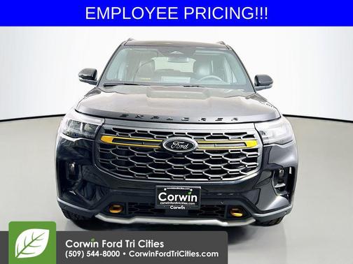 Agate Black Metallic 2026 Ford Explorer Tremor