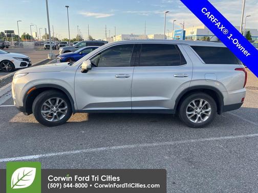 Typhoon Silver 2022 Hyundai PALISADE SE