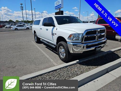Bright White Clearcoat 2014 RAM 2500 SLT