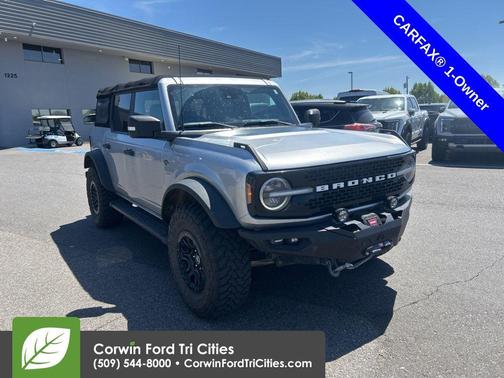 Iconic Silver Metallic 2022 Ford Bronco Wildtrak