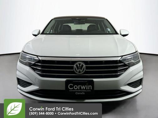 Pure White 2021 Volkswagen Jetta 1.4T SE