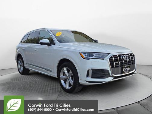 2022 Audi Q7 45 Premium Plus