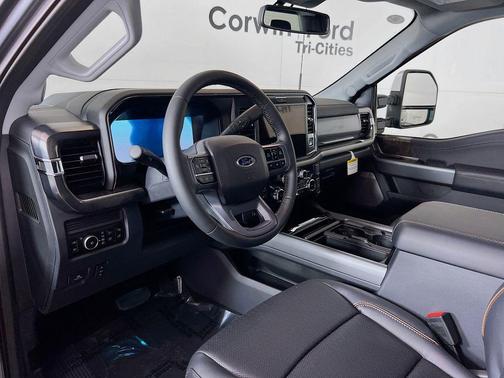 2026 Ford F-350 Lariat