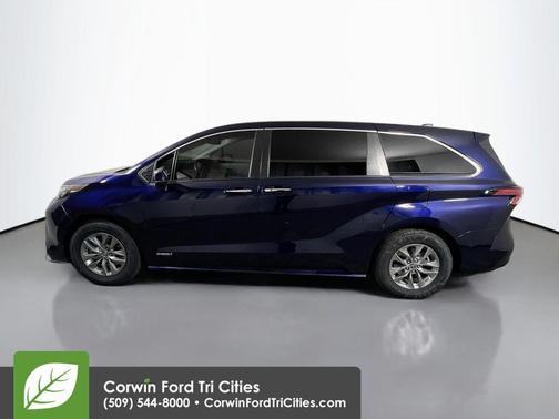 2021 Toyota Sienna XLE 7 Passenger