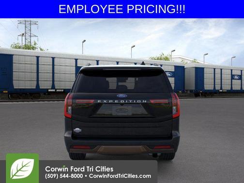 Agate Black Metallic 2026 Ford Expedition King Ranch