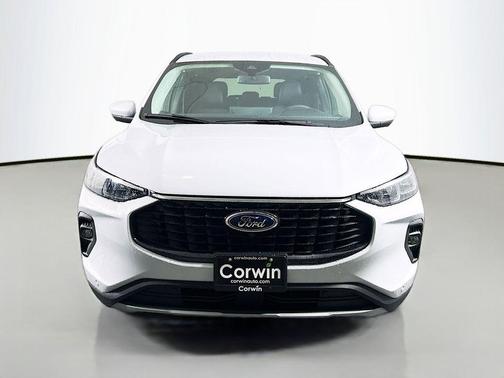 2025 Ford Escape PHEV SE