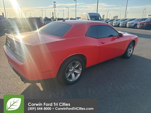 2020 Dodge Challenger SXT