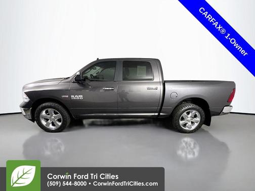 Granite Crystal Metallic Clearcoat 2017 RAM 1500 Big Horn