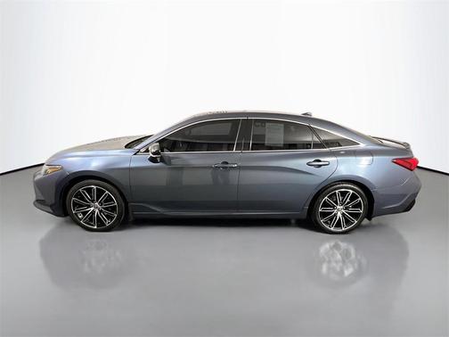 2021 Toyota Avalon XSE