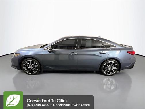 2021 Toyota Avalon XSE