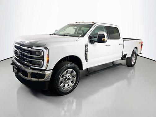 Avalanche 2026 Ford F-350 Lariat