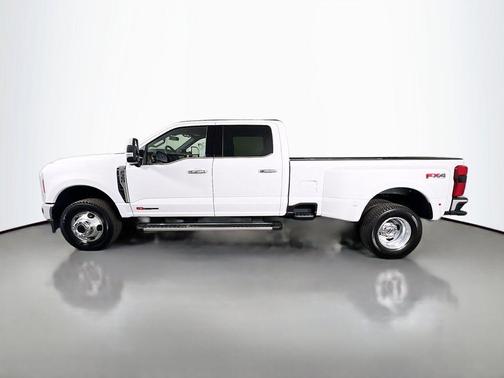 2026 Ford F-350 Lariat