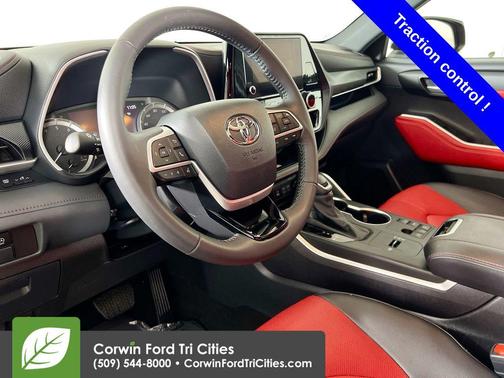 Ruby Flare Pearl 2024 Toyota Highlander XSE