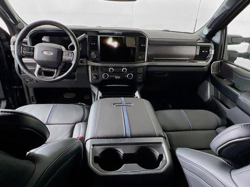 2026 Ford F-450 Platinum