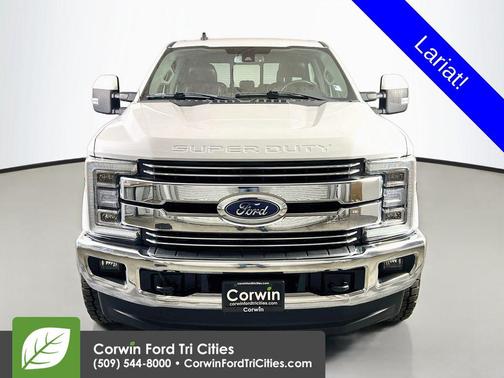 White 2019 Ford F-350 Lariat