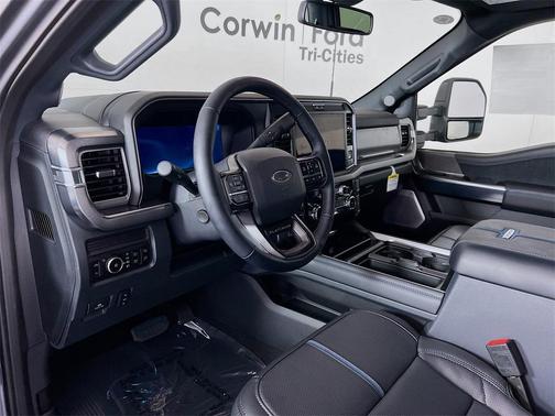 2025 Ford F-250 Platinum