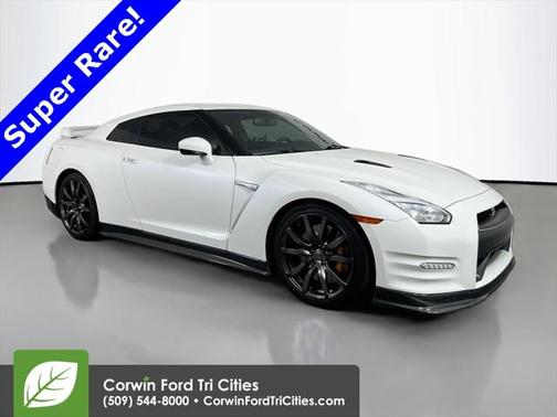 2015 Nissan GT-R Premium