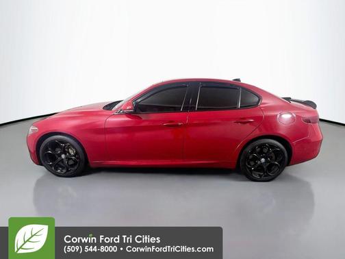 2018 Alfa Romeo Giulia Ti Lusso