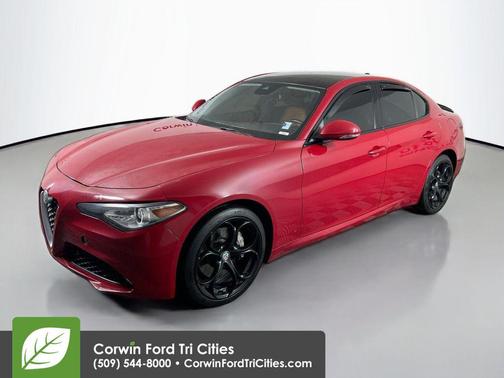 2018 Alfa Romeo Giulia Ti Lusso