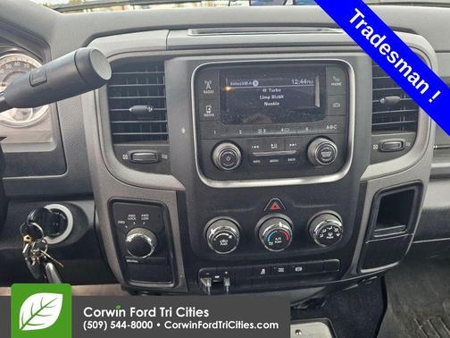 2018 RAM 2500 Tradesman Crew Cab 4x4 6'4' Box