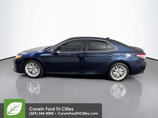 2018 Toyota Camry XLE