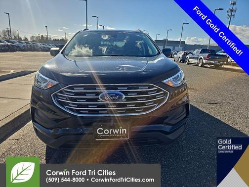Agate Black Metallic 2022 Ford Edge SE