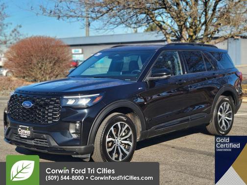Agate Black Metallic 2025 Ford Explorer ST-Line