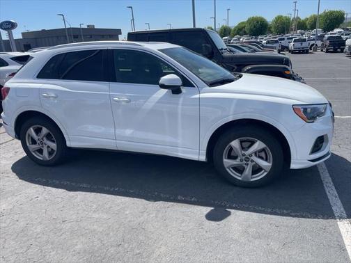 2021 Audi Q3 40 Premium