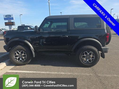 Shadow Black 2023 Ford Bronco Base