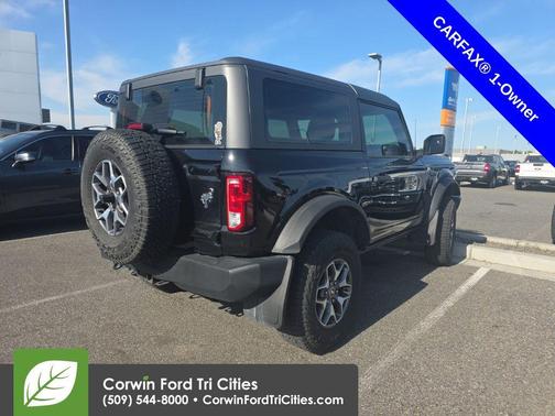 Shadow Black 2023 Ford Bronco Base