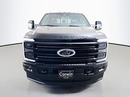 2025 Ford F-350 Platinum