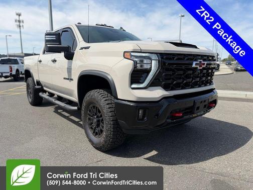 White Sands 2026 Chevrolet Silverado 2500 Crew Cab, Standard Bed, XR2, 4WD