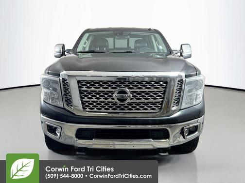 2016 Nissan Titan XD SL